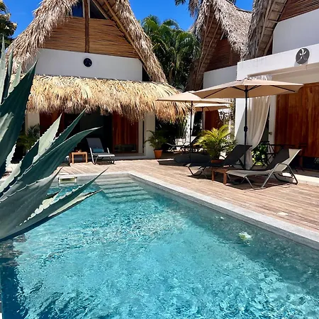Leeloo Boutique Hotel-3
